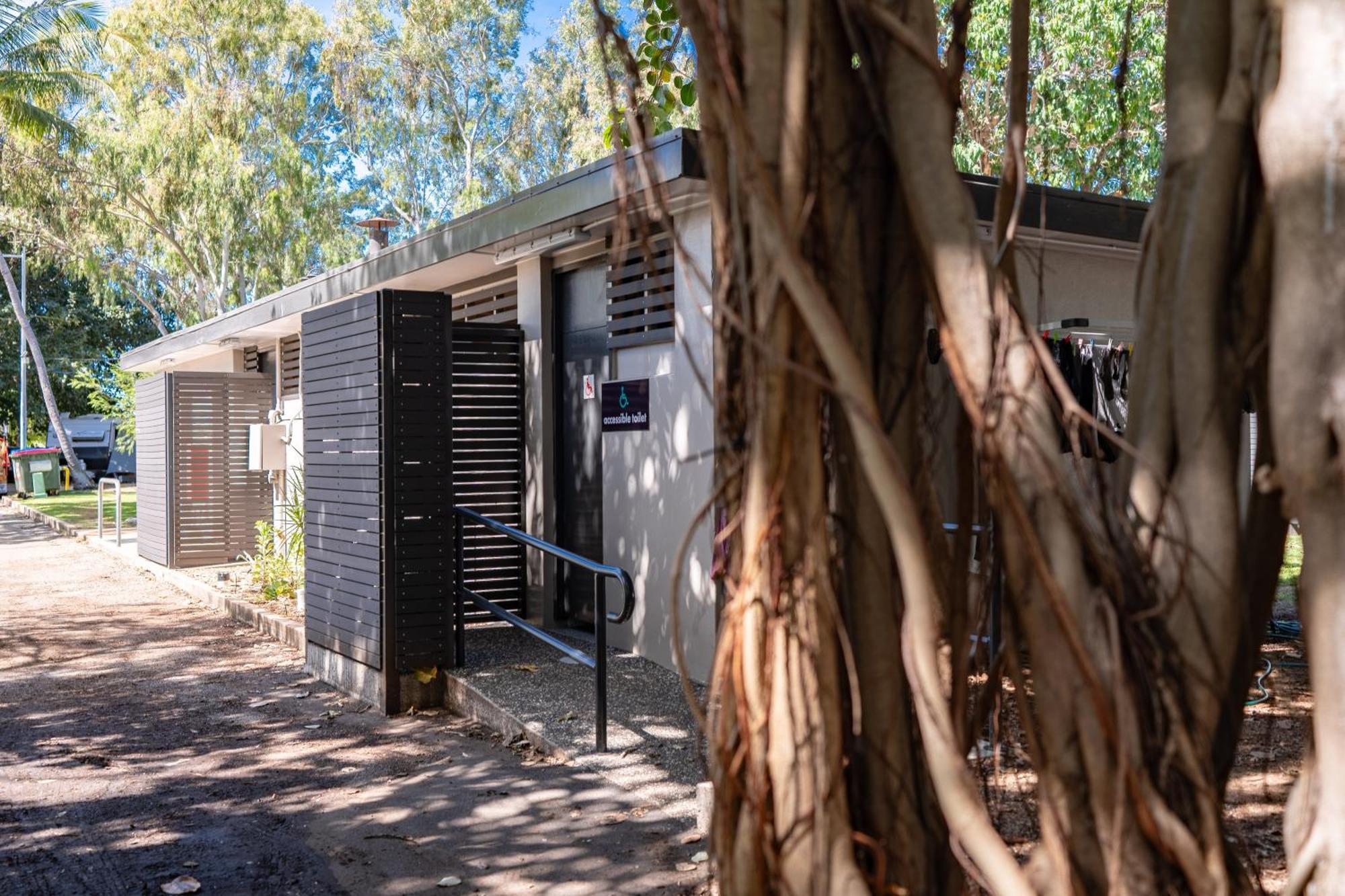 Big4 Tasman Holiday Parks - Rowes Bay Townsville Exterior foto